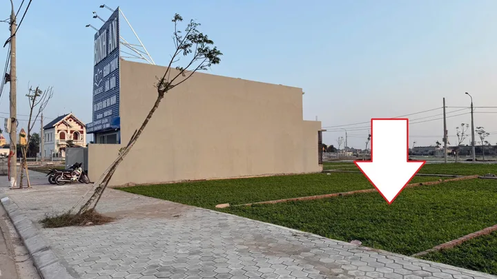 BÁN ĐẤT ĐỐI DIỆN BÃI TẮM HẢI TRIỀU HẢI HẬU 900 TRIỆU