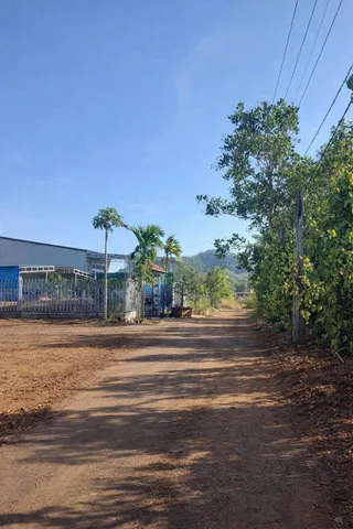 ĐẤT HẺM CẤP 1 THÔN 8 CƯÊBUR 2 LÔ