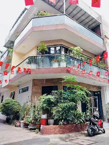 NHÀ ĐẸP TÔ HIỆU TÂN PHÚ, 2MT LÔ GÓC 0 LG, NGANG 6.8M, 4 TẦNG, HƠN 8 TỶ