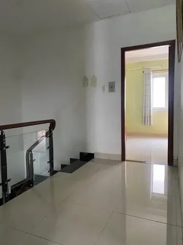 BÁN NHÀ 4 LẨU BTCT - XE HƠI ĐỖ CỬA - PHƯỜNG TÂN HƯNG TPHCM