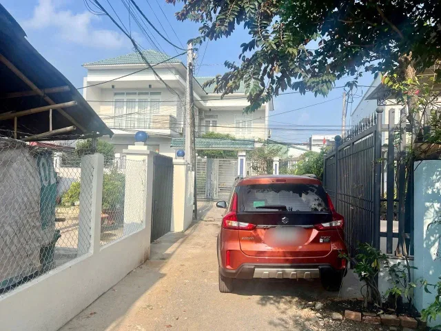 Bán nhà 70m2 Sổ hồng,thổ gần trường Đại Học Lạc Hồng CS2 (P. Bửu Long)- Giá 2ty4