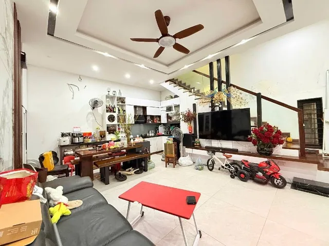 ✅ Bán Nhà Hoàng Văn Thái, 20m Ra Ôtô, Ngõ Thông, Thiết Kế Hiện Đại, DT 64m2, Giá 13.5 Tỷ