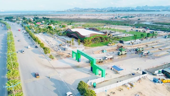 Sở hữu Quỹ căn liền kề siêu đẹp 60m mặt tiền 5m đầu tiên tại Vinhomes Hạ Long Xanh