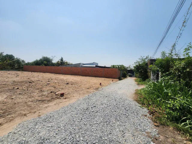 Bán đất 145m² có sẵn 40m² thổ cư ngang 9m giá 850 triệu tại Đường Huỳnh Thị Hương Phường Trảng Bàng