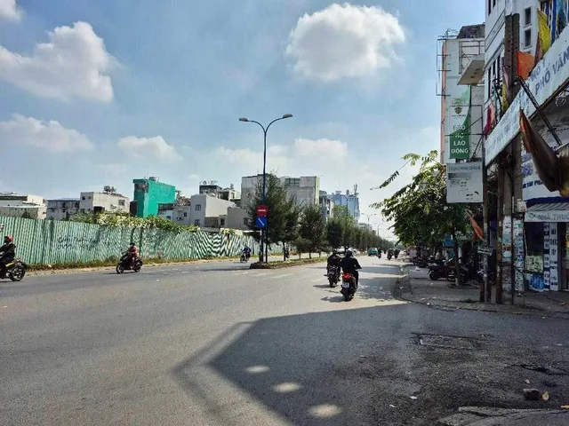 MẶT TIỀN KINH DOANH ĐƯỜNG SỐ 18 (M1) – KCN TÂN BÌNH – BÌNH TÂN