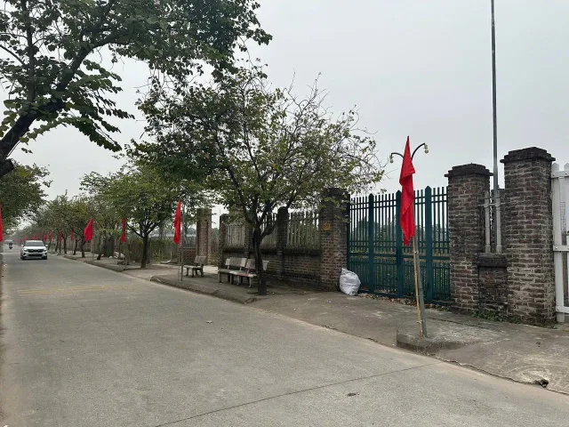 BÁN ĐẤT NN KHU DL SINH THÁI HỒNG VÂN, 980m, MT 12.5m
