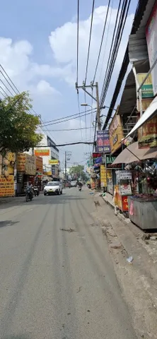 Mặt Tiền Đường Liên Khu 4 - 5 nhà cấp 4 gác lửng, DT; 117m² có sẵn 98m² thổ cư ngang 5,3m giá 10.85 tỷ tại Phường Bình Tân