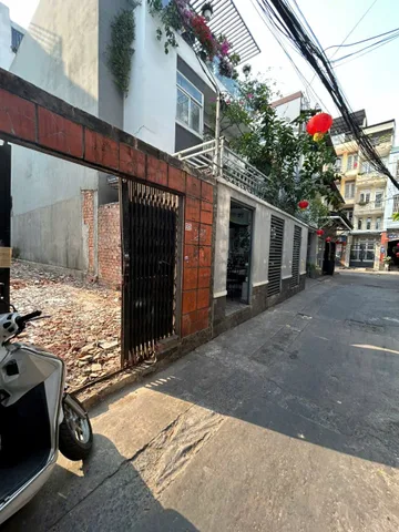 Đất vàng đối diện trường đại học Văn Lang 11ty6