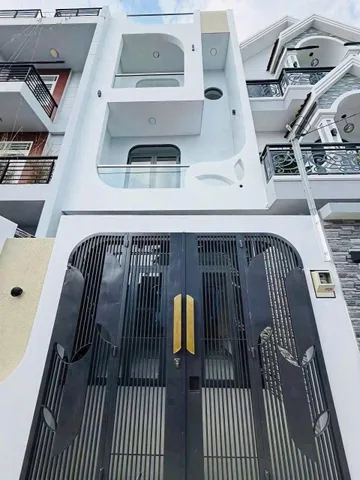 Bán nhà đường số 6 Long Bình, gần Vinhomes  Grand Park