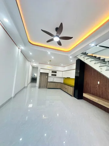 Nhà mê Đặng Trần Côn db