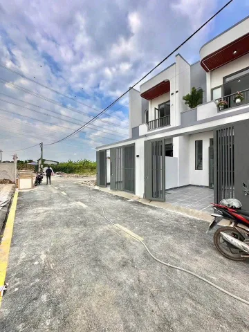 NHÀ TRỆT LẦU GIÁ SIÊU RẺ CHỈ 2 tỷ 050 FULL GIÁ P TÂN TRIỀU