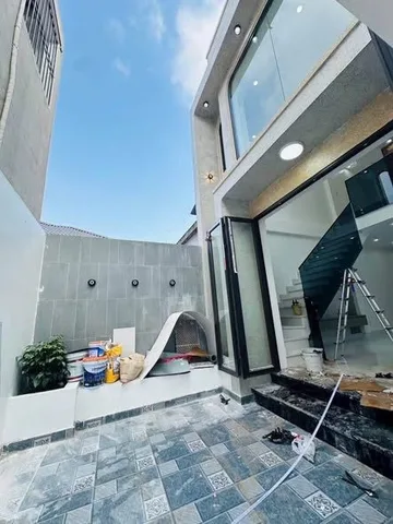 Căn 2 tầng ĐỘC LẬP sân cổng công năng như 3 tầng tại Kiều Trung, Hồng Thái.