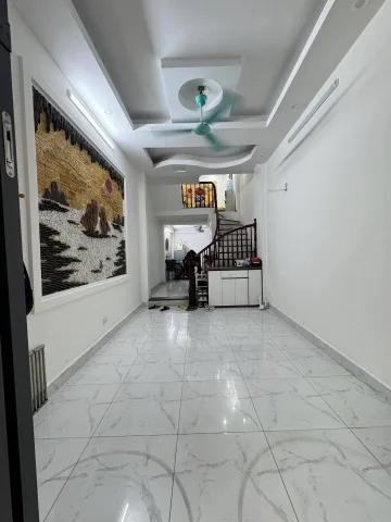 Cơ hội sở hữu, đầu tư nhà Kim Giang - Hoàng Mai, Hà Nội 💥
🏢Nhà 5 tầng thoáng, thoáng trước sau, khách, bếp, 5 ngủ. 💥
📐Diện tích 37 m2
🛣️Đường trước nhà rộng 2m ngõ thông, thoáng, gần đại học Thăng Long 
🔥Khu vực ổn định quy hoạch
📕Sổ đỏ nở hậu, Chính
