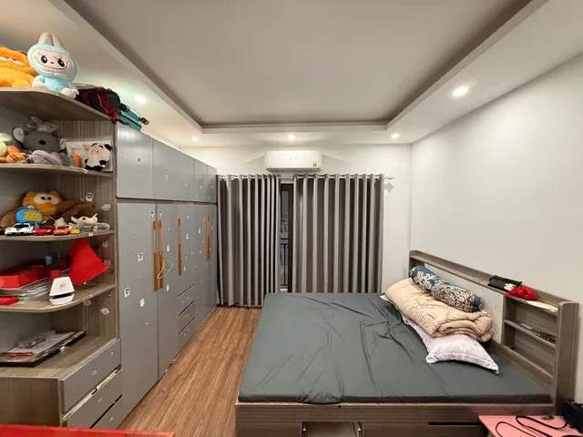 Bán nhà 32m² full thổ cư ngang 4,3m giá 7.5 tỷ tại Đường An Dương Vương Phường Phú Thượng