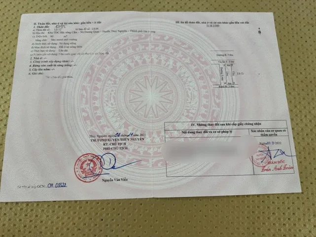 Cầu Nguyễn Trãi sắp thông ,  TĐC áp tràn 1 lô xẻ khe cần bán . Dành cho nhà đầu tư thông thái biết nắm bắt cơ hội 
Lh 0898266583