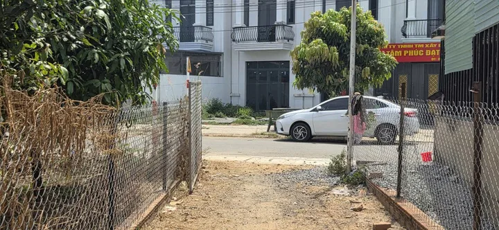 Bán Đất Tại Thạnh Phước, Tân Uyên, Bình Dương (Đường Dư Khánh, Thạnh Phước, Tân Khánh, TP HCM)