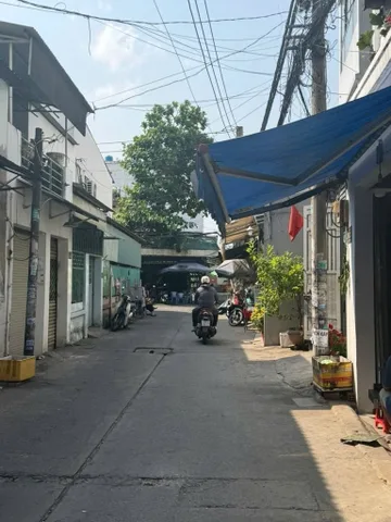 Bán nhà 3 Tầng , Hẻm ôtô, DT: 64m² full thổ cư ngang 4m giá 7.1 tỷ tại Phường Bình Hưng Hòa