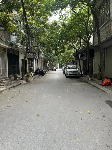 Bán nhà Chiến Thắng 35m² full thổ cư ngang 3.5m giá 12.4 tỷ tại Đường Chiến Thắng Phường Hà Đông (MUA/BÁN BĐS nhắn tin Zalo 0862299066)