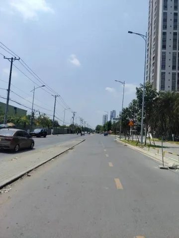 NHÀ MỚI 3 TẦNG ĐANG XÂY – MẶT TIỀN HXH 1135 HUỲNH TẤN PHÁT, SÁT ĐÀO TRÍ – Q7 - 110M2