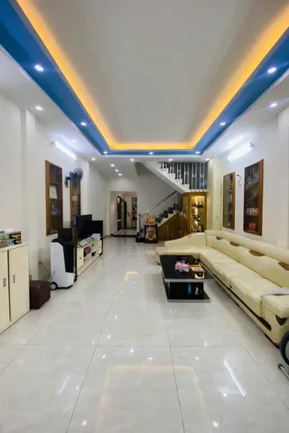 Bán nhà Thới An 19A Quận 12 diện tích 99m2, nhà 4 tầng, ô tô vào nhà, kinh doanh tốt, sổ hồng riêng
