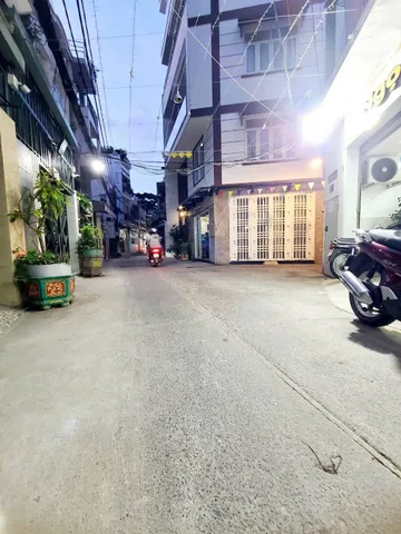 NHÀ HẺM 453 LÊ VĂN SỸ – P12 Q3 (NHIÊU LỘC) – GIÁ TỐT