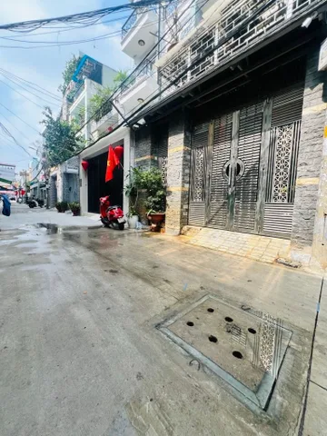 Bán nhà 6 Tầng Thoại Ngọc Hầu Tân Phú