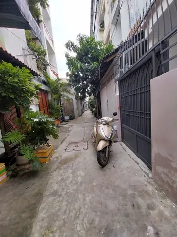 GẦN CHỢ PHẠM VĂN BẠCH - NGANG 4M3 - NHÀ MỚI CHỈ CẦN VÀO Ở - NHỈNH 5 TỶ TL