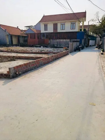 🌟🌟 CHÍNH CHỦ BÁN ĐẤT THUỶ TRIỀU GIÁ HƠN 1 TỶ .l/h :076.231.9990 em Thúy 

📐 Diện tích: 50m²

🚗 Đường thông rộng 3m – đi lại thuận tiện

📍 Vị trí đẹp:

👉 Khu dân cư đông đúc – an ninh tốt

👉 Môi trường sống văn minh, yên tĩnh

✨ Tiện ích xung q