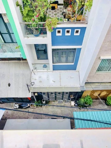 BÁN NHÀ GÒ DẦU SÁT MẶT TIỀN HXHLT 84M2 NGANG 5 4 TẦNG CHỈ 8.X