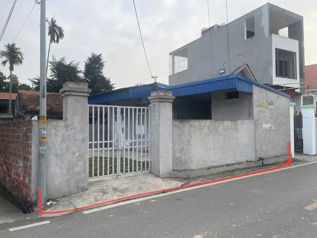 💥💥💥Lô đất 94m² trục đường nhựa Kênh Giang -    Thủy Nguyên :l/h :076.231.9990 em Thúy 

- Chủ cần để lại cho ace đầu tư chỉ 2 tỷ 1xx triệu

- Diện tích sau khi làm đường còn 94m² ( n,g,a,n,g gần 10m nở hậu), sẵn bìa hồng... 
- Đi trường học v*à các t