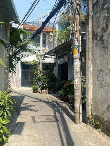 HẺM XE HƠI - CHỢ TÂN TRỤ, TÂN BÌNH - CHỈ DỌN VÀO Ở - NHÀ MỚI TOANH - NHỈNH 5 TỶ TL