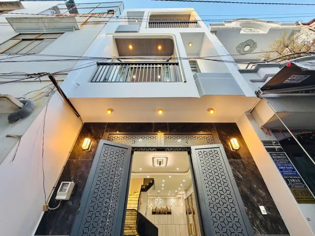 Chú Ba bán gấp nhà 51m2, giá 2 Tỷ 390 Triệu - đường Phan Văn Trị, P11, Bình Thạnh, sổ hồng riêng