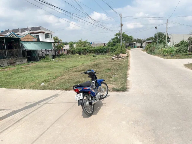 Bán đất 486.5m² có sẵn 245m² thổ cư ngang 5m giá 1.15 tỷ tại Xã Đức Lập