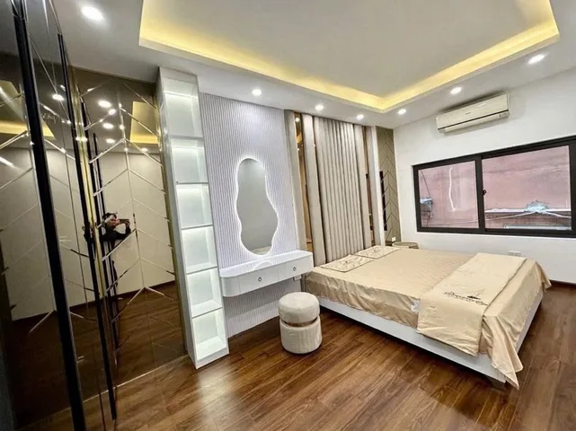 ✅Giá 7.9 Tỷ, Nhà Đẹp Thanh Xuân, 50m Ra Ôtô, Đầy Đủ Nội Thất, DT 30m2, 5 Tầng, Sổ Đỏ Vuông
