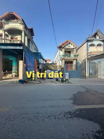🌈🌈🌈Chào bán một lô đất mặt đường liên xã phù ninh-Thuỷ Nguyên
👉Dt: 84m2 -ngang 5m vuông vắn
👉Khu dân cư đông đúc buôn bán sầm uất
👉 Kinh doanh buôn bán tốt, mở spa, nail, mi, cắt tóc gội đầu quá hợp lí

💵💵💵Giá đang quá hợp lý: chỉ nhô 2 tỷ

☎️☎️☎️n