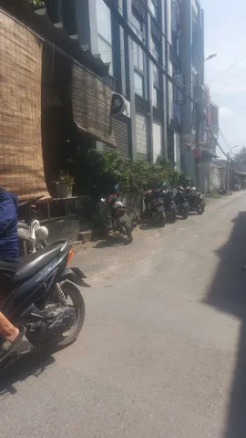 CHỦ GẤP BÁN VỀ QUÊ NHÀ 4 TẦNG. XE HƠI NGỦ TRONG NHÀ. TẶNG FULL NỘI THẤT. TRƯỜNG THỌ THỦ ĐỨC