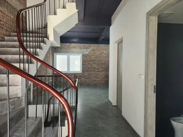 Cho thuê nhà nguyên căn 75m2 6 phòng ngủ trung tâm Trâu Quỳ/Gia Lâm, gần hồ và công viên