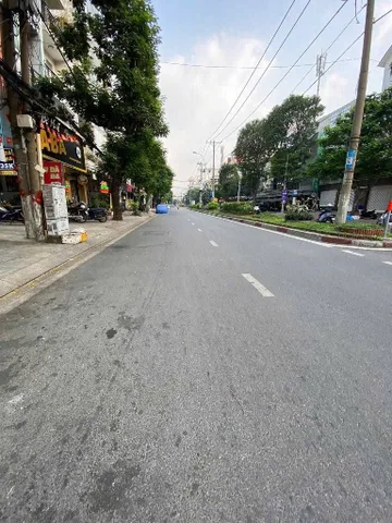SIÊU PHẨM MẶT TIỀN BÀU CÁT – ĐƯỜNG ĐÔI 30M – VỈA HÈ 5M – KINH DOANH ĐỈNH CAO