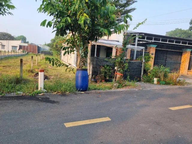 (S869) Đất mặt tiền Lê Thị Chì, xã Phước Hiệp, dt 204m2, đất ở hiện hữu, giá 1 tỷ 950 thương lượng