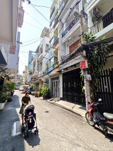 [QUẬN 3] 🔥🔥🔥 HẺM NHỰA XE HƠI LÊ VĂN SỸ - 4 X 15M – 4 TẦNG BTCT – XE HƠI VÀO NHÀ – 5 PN – 12.X TỶ