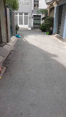 Bán nhà 3 Tầng Hồng Lạc Tân Bình