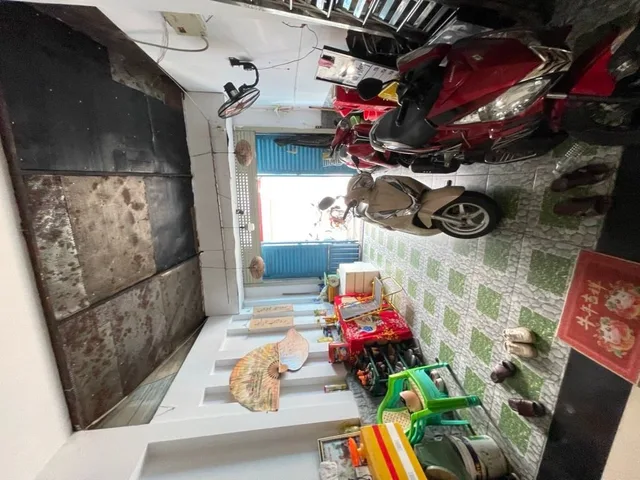 Bán nhà 70m² full thổ cư ngang 4m giá 6.5 tỷ tại Phường Bình Trị Đông