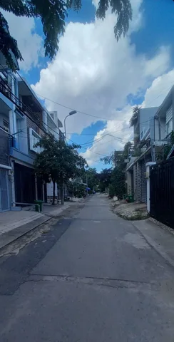 CHỈ 1.6 TỶ - NHÀ ĐẸP 2PN - SÁT KDC SÔNG ĐÀ - PHÁP LÝ CHUẨN