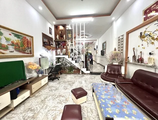 Ô tô ngủ nhà, sẵn kết cấu, khu an ninh dân trí, Lâm Văn Bền P. Tân Kiểng, giá tốt nhất khu