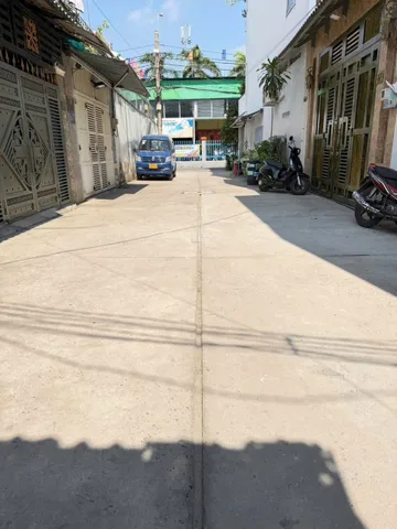 Bán nhà đẹp đường liên khu 4/5, P. BHHB, Q.bình tân