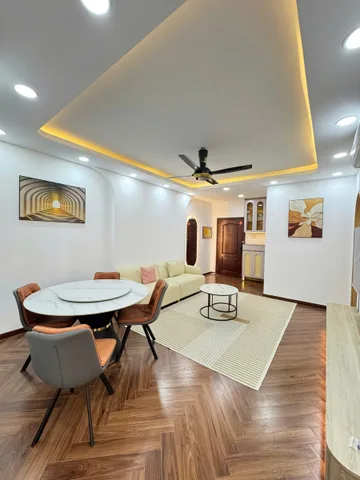 Cho thuê căn hộ cao cấp Midtown 2pn nhà đẹp full nội thất cao cấp 100% , giá chỉ 28triệu /tháng . Liên hệ ngay 0365762573 Phương Anh