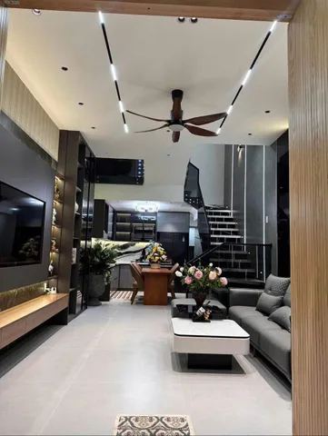 🔥 Hàng Hiếm Him Lam. Nhà 3 Tầng ST. Ngang 4.8m