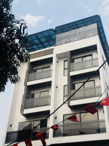 PHỐ BÁT KHỐI LONG BIÊN NHỈNH 11 TỶ CÓ CĂN NÀO NGON HƠN 50M2 6T, MORING ĐỖ CỬA
