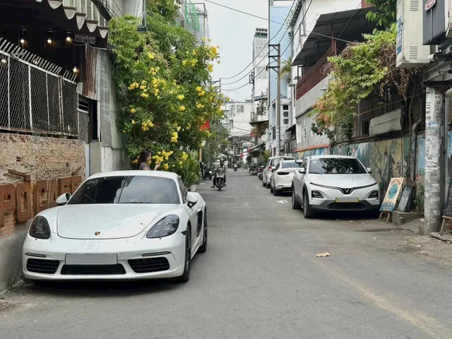 Bán Nhà tiện xây mới trệt 2 lầu sân thượng ngay Đặng Thùy Trâm-Bình Lợi Trung(4x18m) chỉ 8.7 tỷ