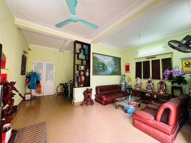 Bán nhà HOÀNG ĐẠO THÀNH 59m2 chỉ 8,95 tỷ hàng Hiếm Dân xây vài bước chân ra Hồ